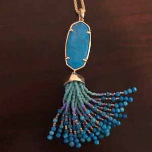 Adjustabl Kendra Scott necklace